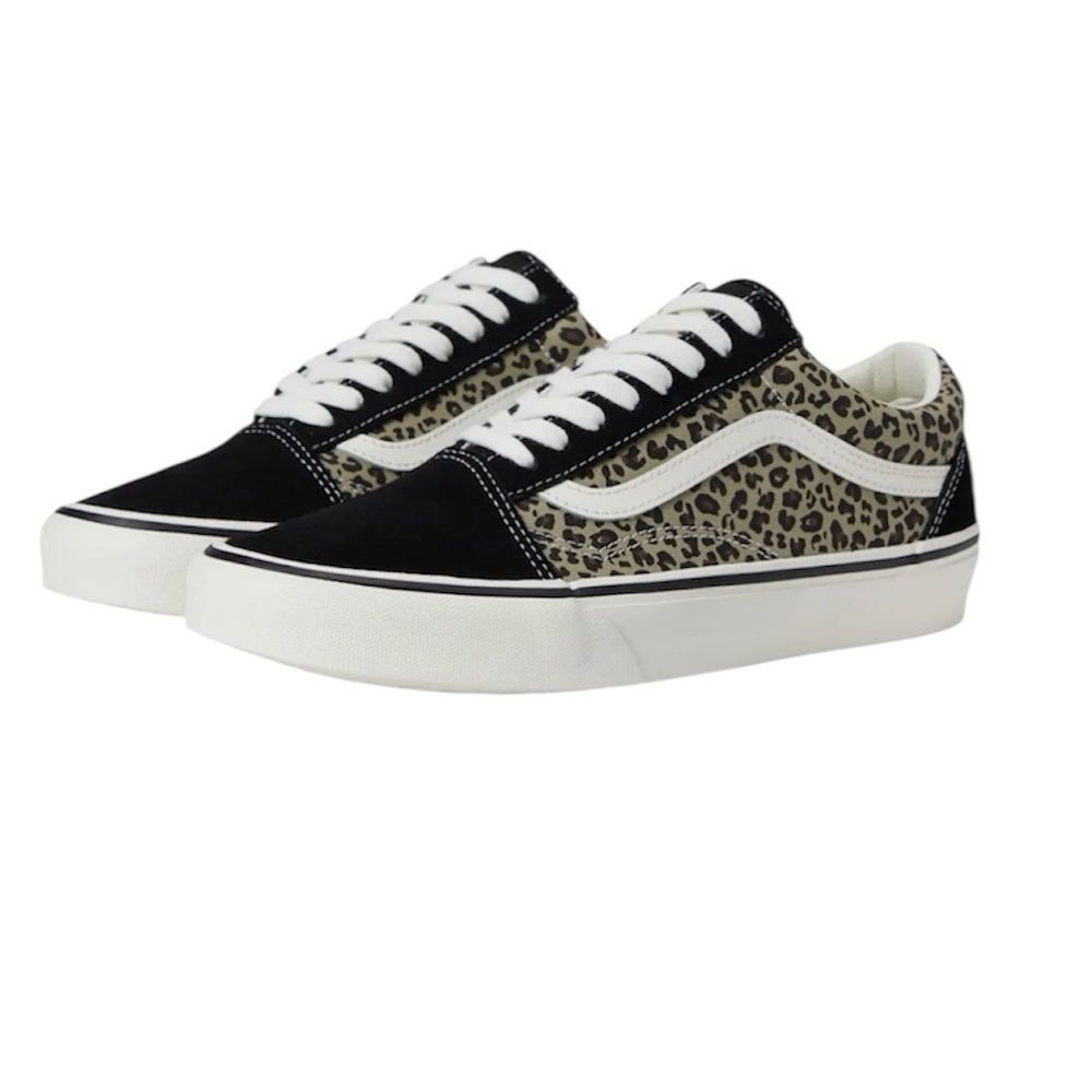 Vans NWT Old Skool black & leopard print shoes women’s 5
